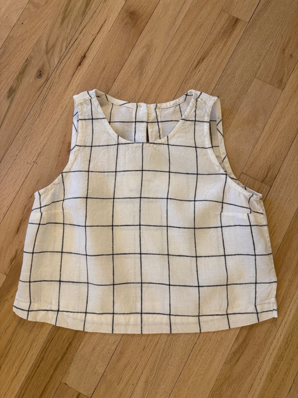not PERFECT LINEN Bay Cropped Top